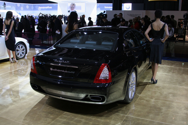 Illustration for article titled The Top Ten Photo Galleries Of The 2009 Detroit Auto Show